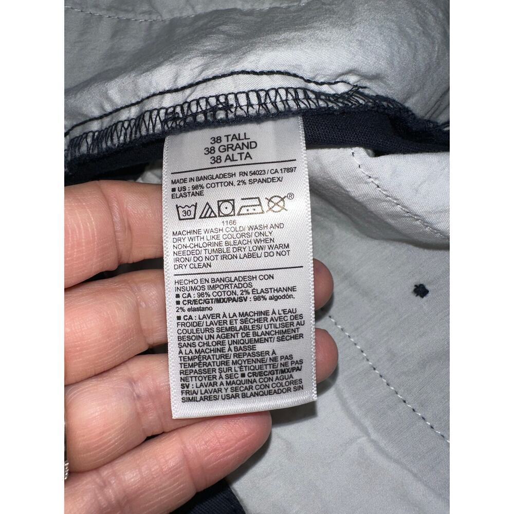 Old Navy Men’s Shorts NWT Slim Built in Flex Navy 38 Tall Chinos Casual - Picture 5 of 7